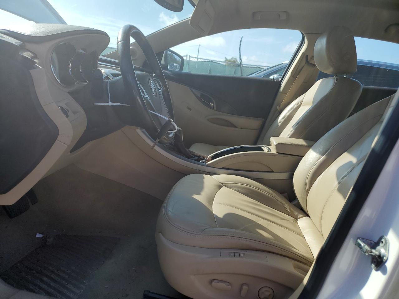 2010 Buick Lacrosse Cxl VIN: 1G4GC5GGXAF136734 Lot: 73809524