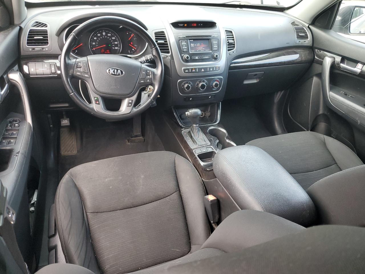 5XYKTCA6XEG501967 2014 Kia Sorento Lx