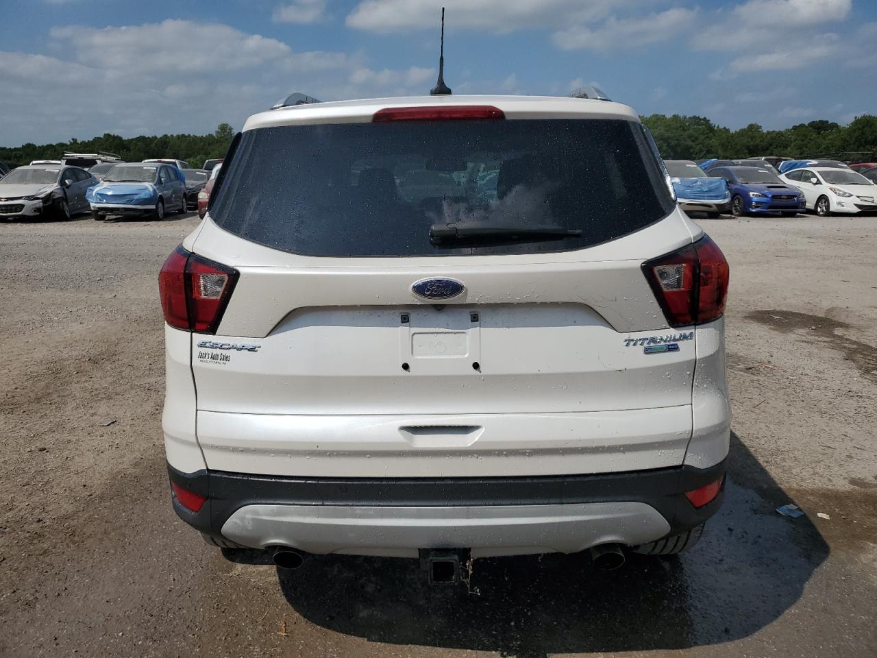 1FMCU9J99KUB84414 2019 Ford Escape Titanium