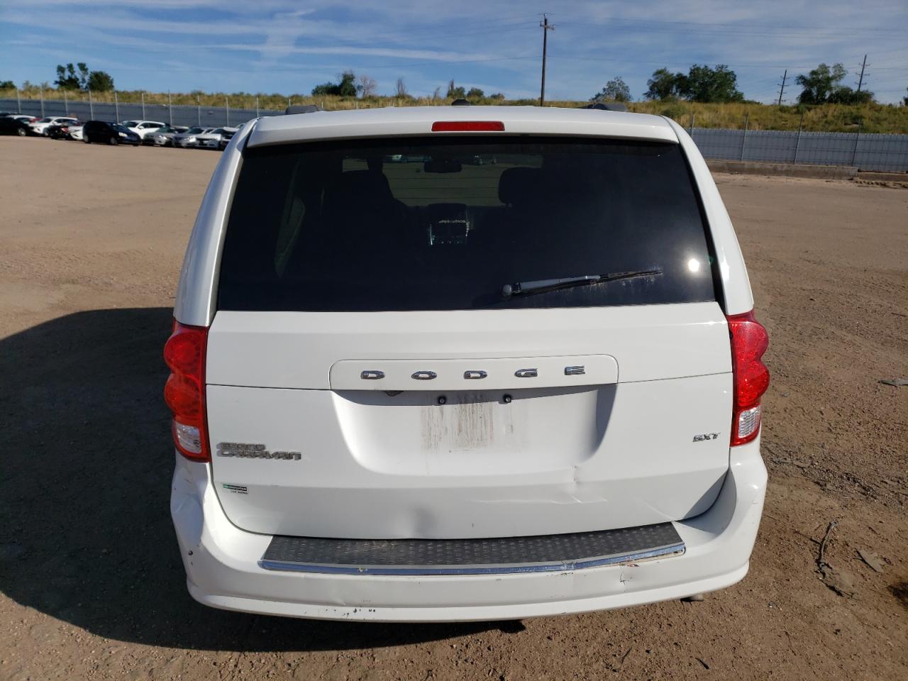 2C4RDGCG7LR183811 2020 Dodge Grand Caravan Sxt