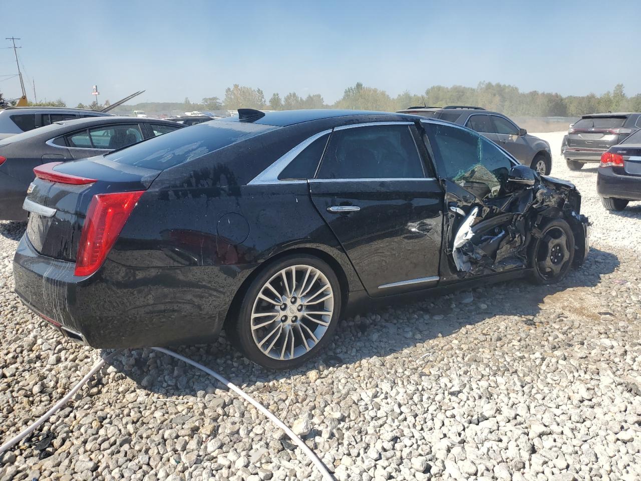 2016 Cadillac XTS - Image 3