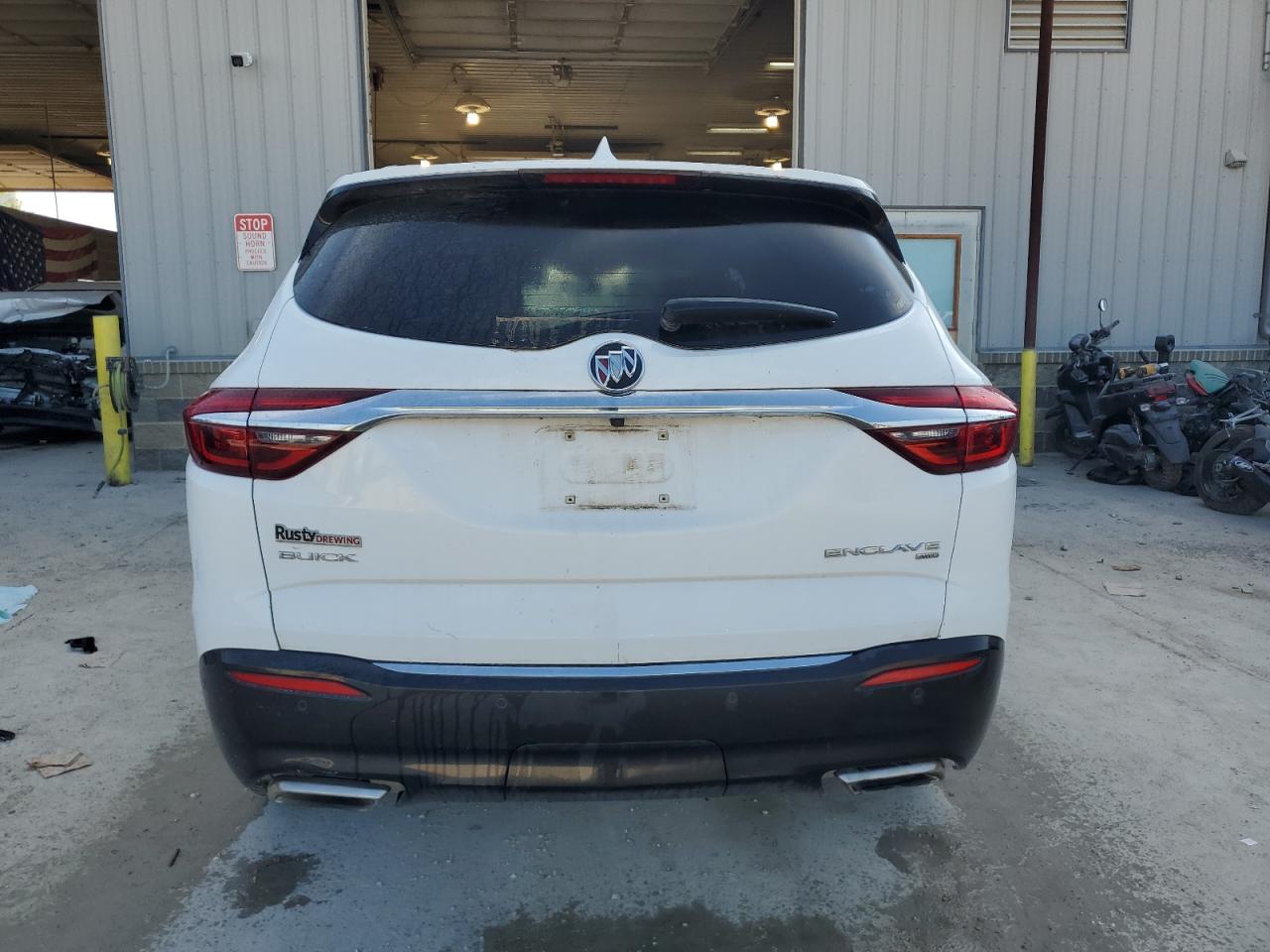 2018 Buick Enclave Essence VIN: 5GAEVAKW8JJ132371 Lot: 72008474