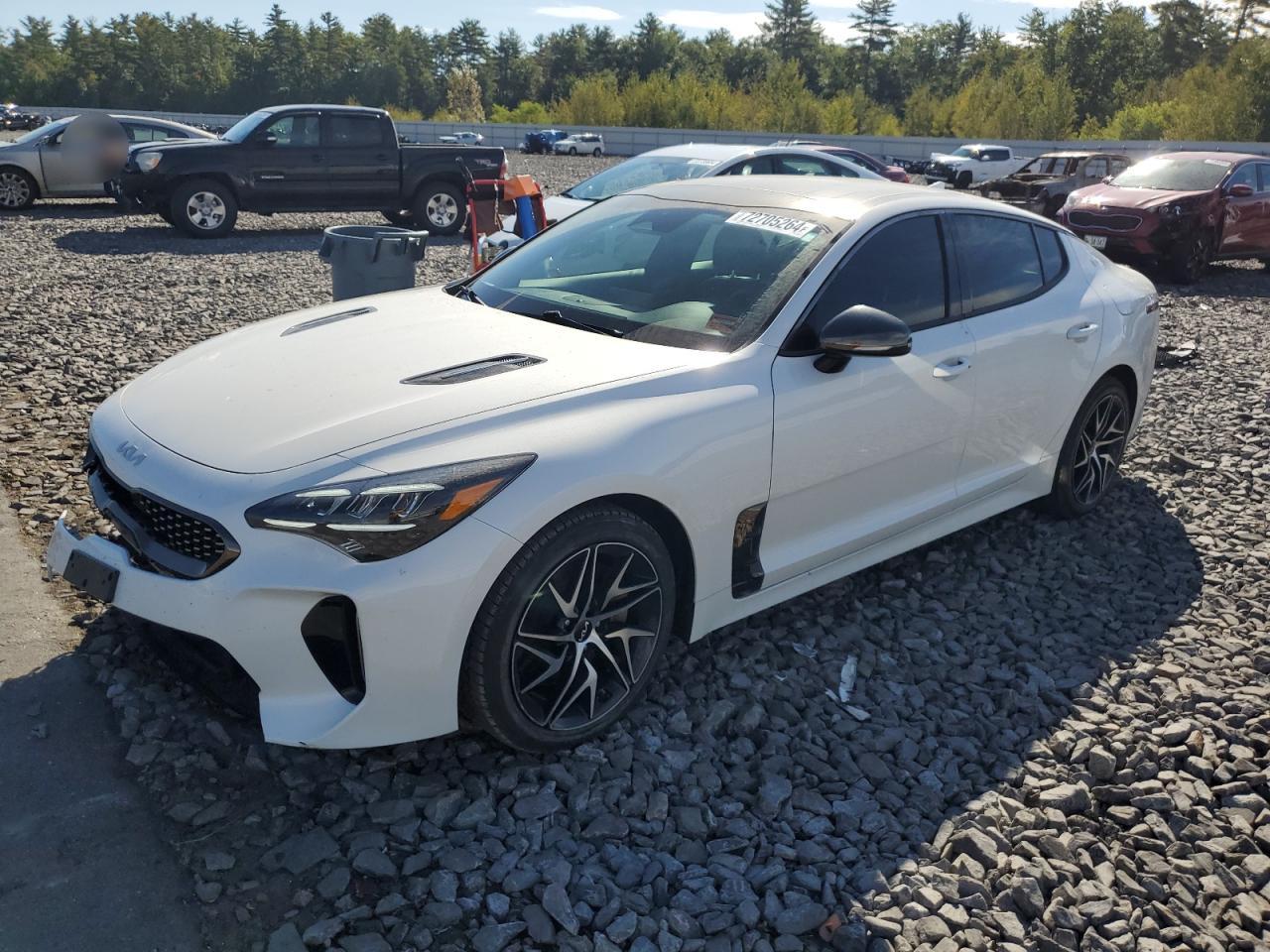 2022 Kia Stinger - Image 1