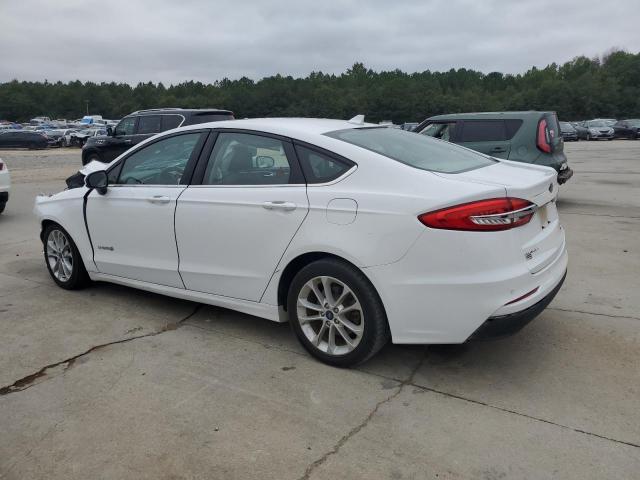  FORD FUSION 2019 White