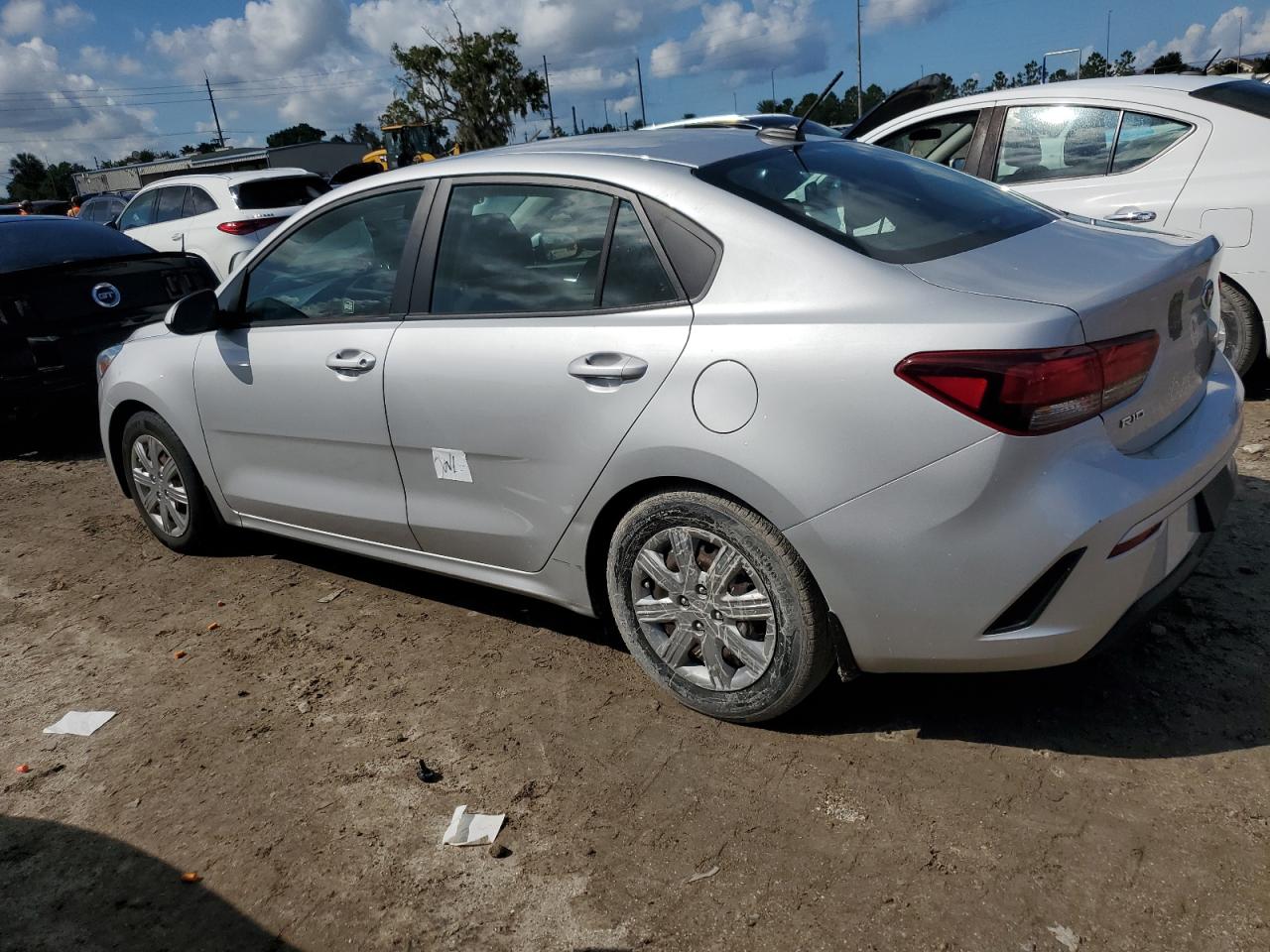 2021 Kia Rio - Image 2