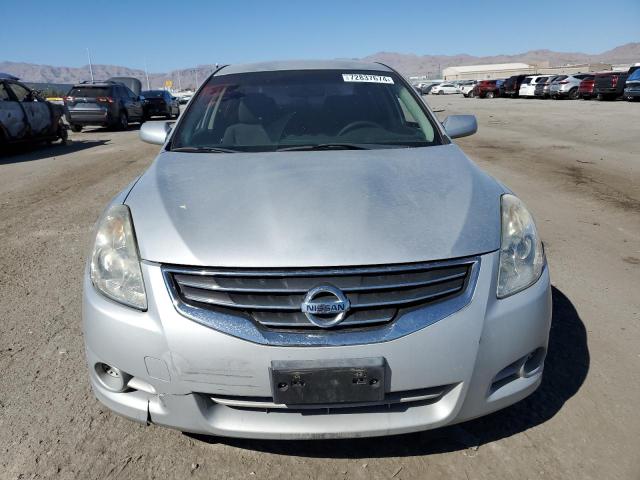 Седаны NISSAN ALTIMA 2012 Серебристый