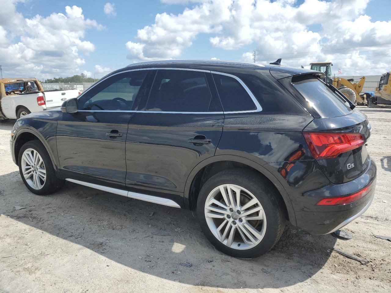 WA1BNAFY3J2126219 2018 AUDI Q5 - Image 2