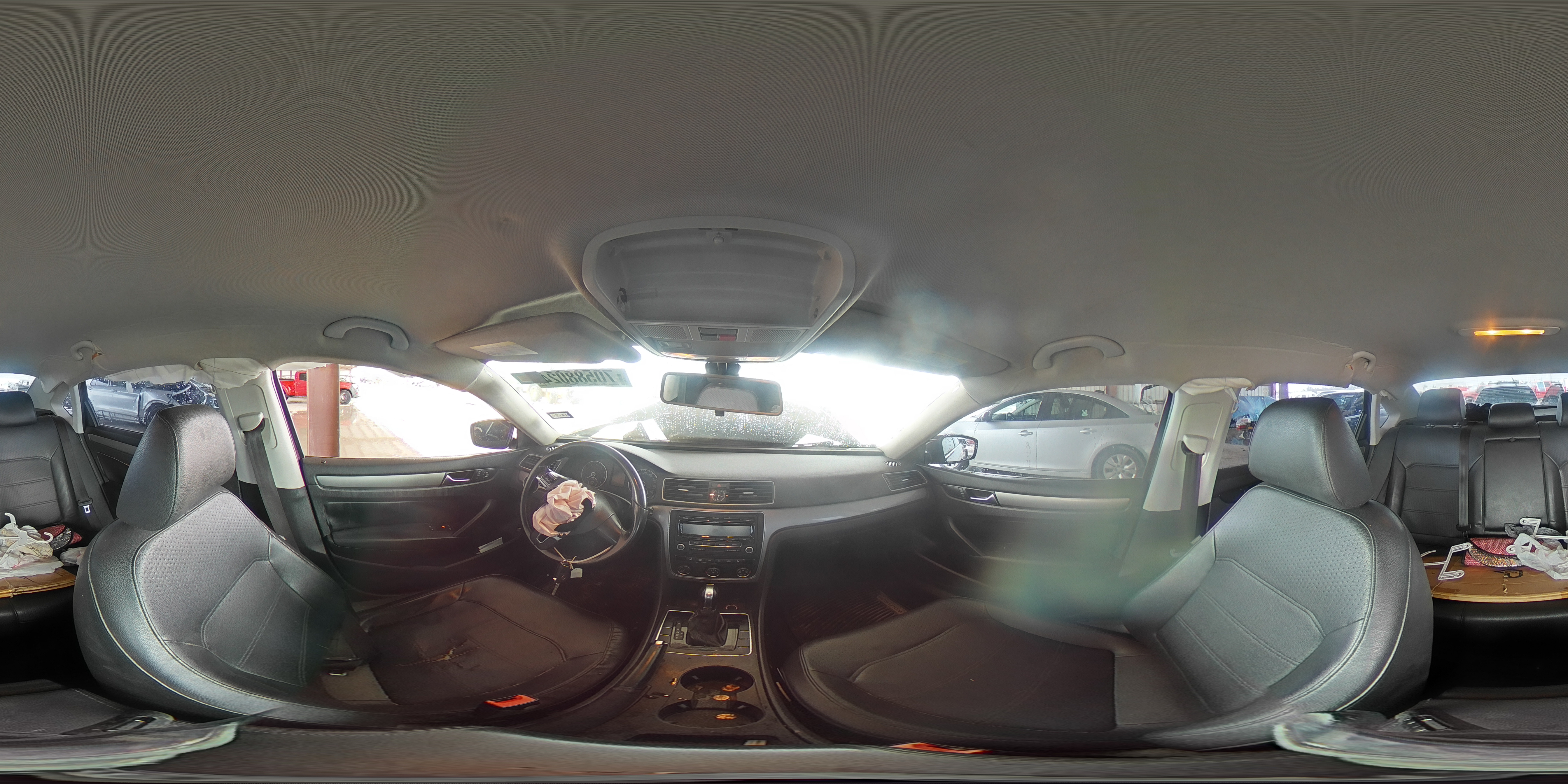 2014 Volkswagen Passat - Image 12