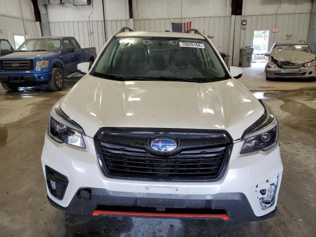  SUBARU FORESTER 2021 Белый