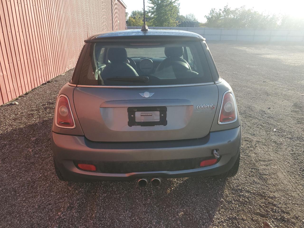 2007 Mini Cooper S VIN: WMWMF73567TL85599 Lot: 73156014