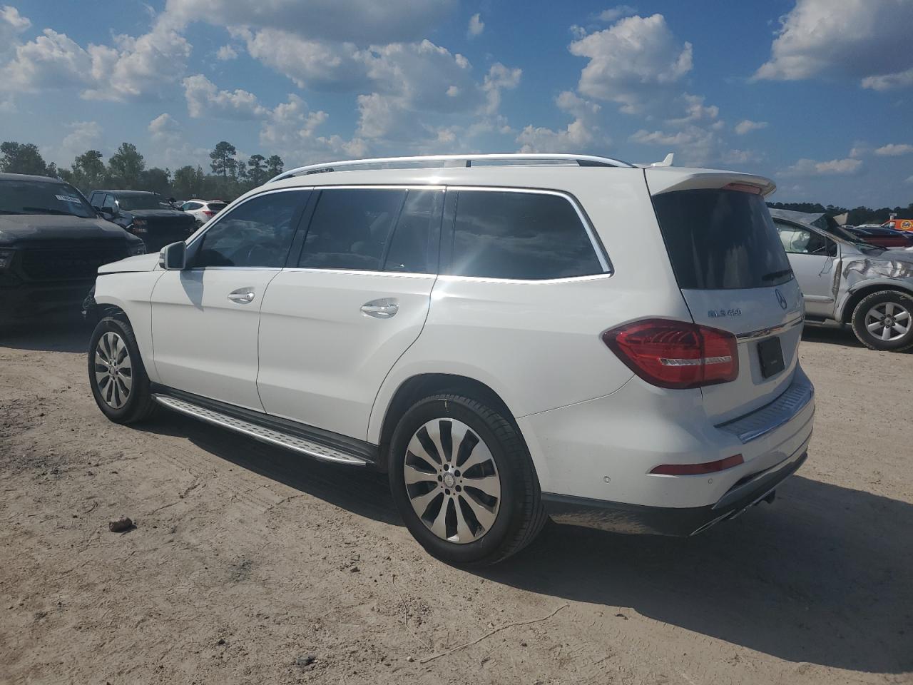 4JGDF6EE9HA851724 2017 MERCEDES-BENZ GLS CLASS - Image 2