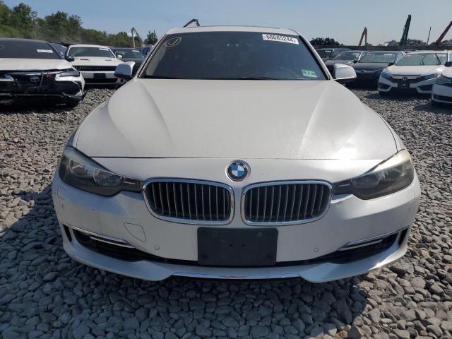  BMW 3 SERIES 2015 Білий