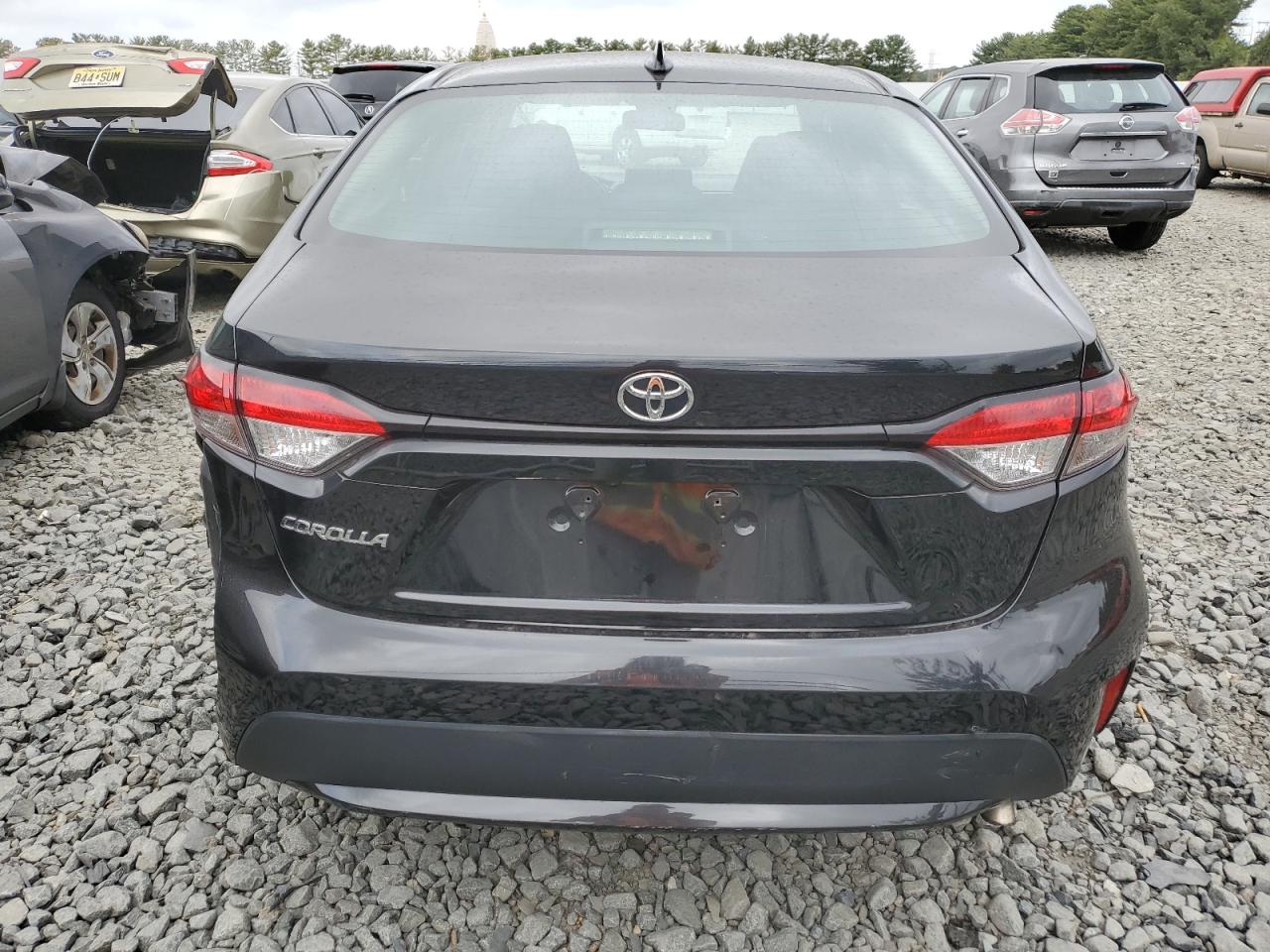 5YFEPMAE6MP233332 2021 Toyota Corolla Le