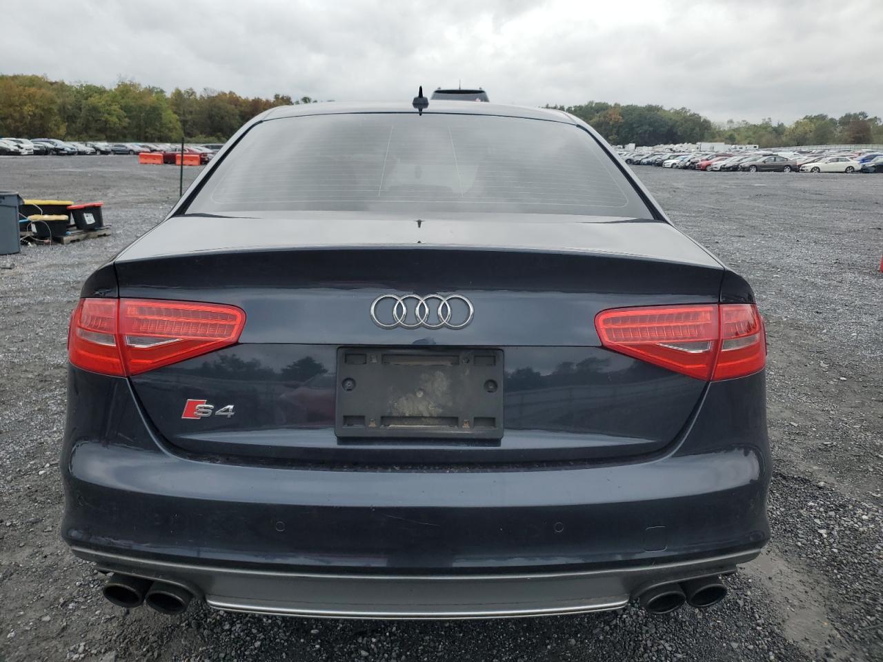 2015 Audi S4 Premium Plus VIN: WAUDGAFL9FA125132 Lot: 72903834