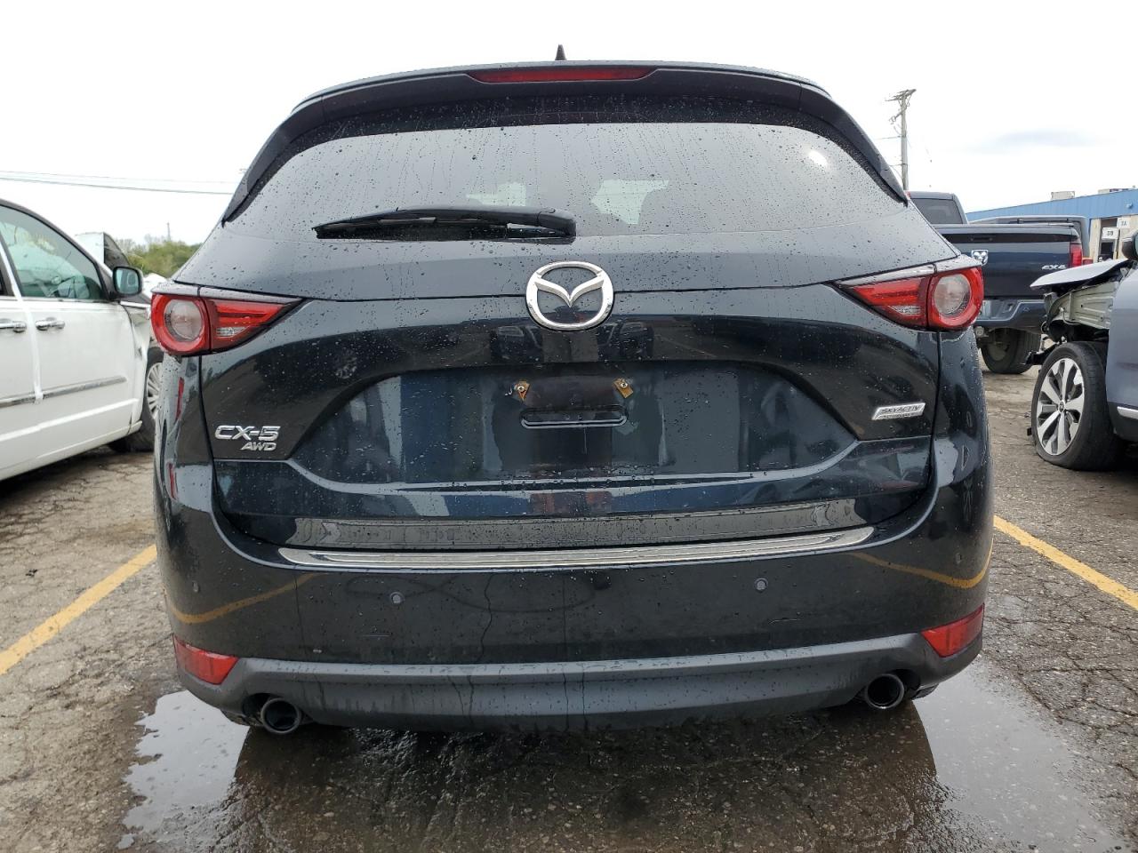 2017 Mazda Cx-5 Grand Touring VIN: JM3KFBDLXH0198449 Lot: 73198234