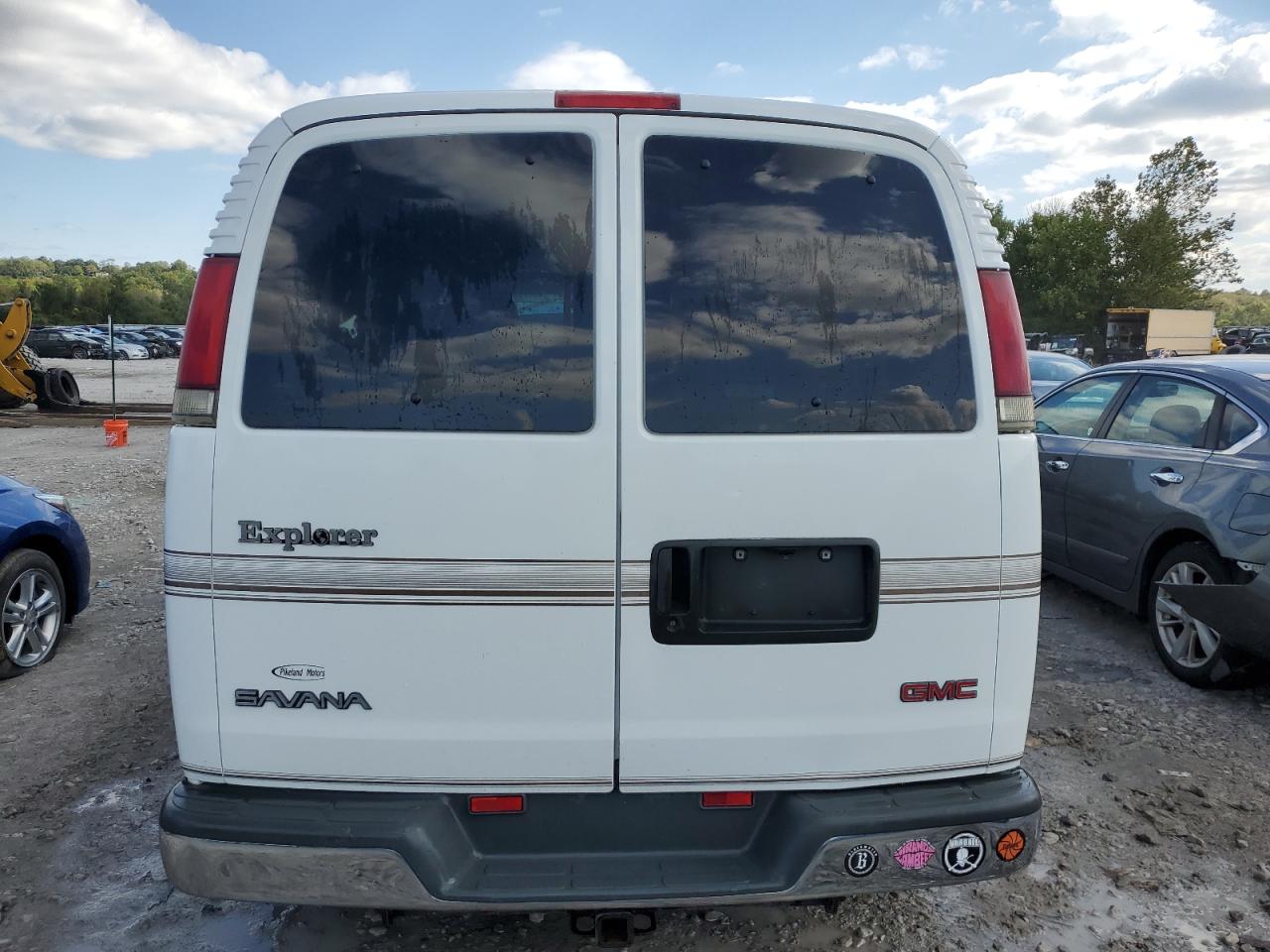 1GDFG15R1Y1121592 2000 GMC Savana Rv G1500