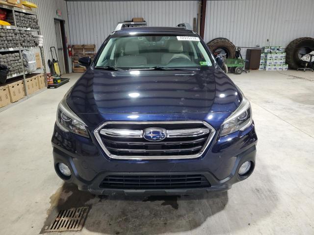  SUBARU OUTBACK 2018 Granatowy