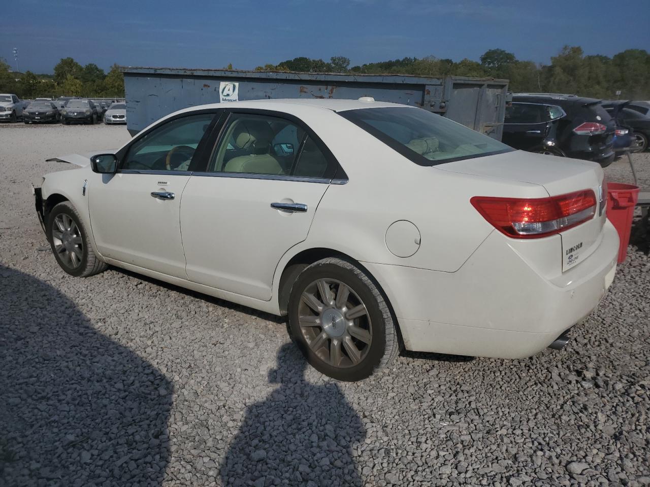 2012 Lincoln MKZ - Image 2