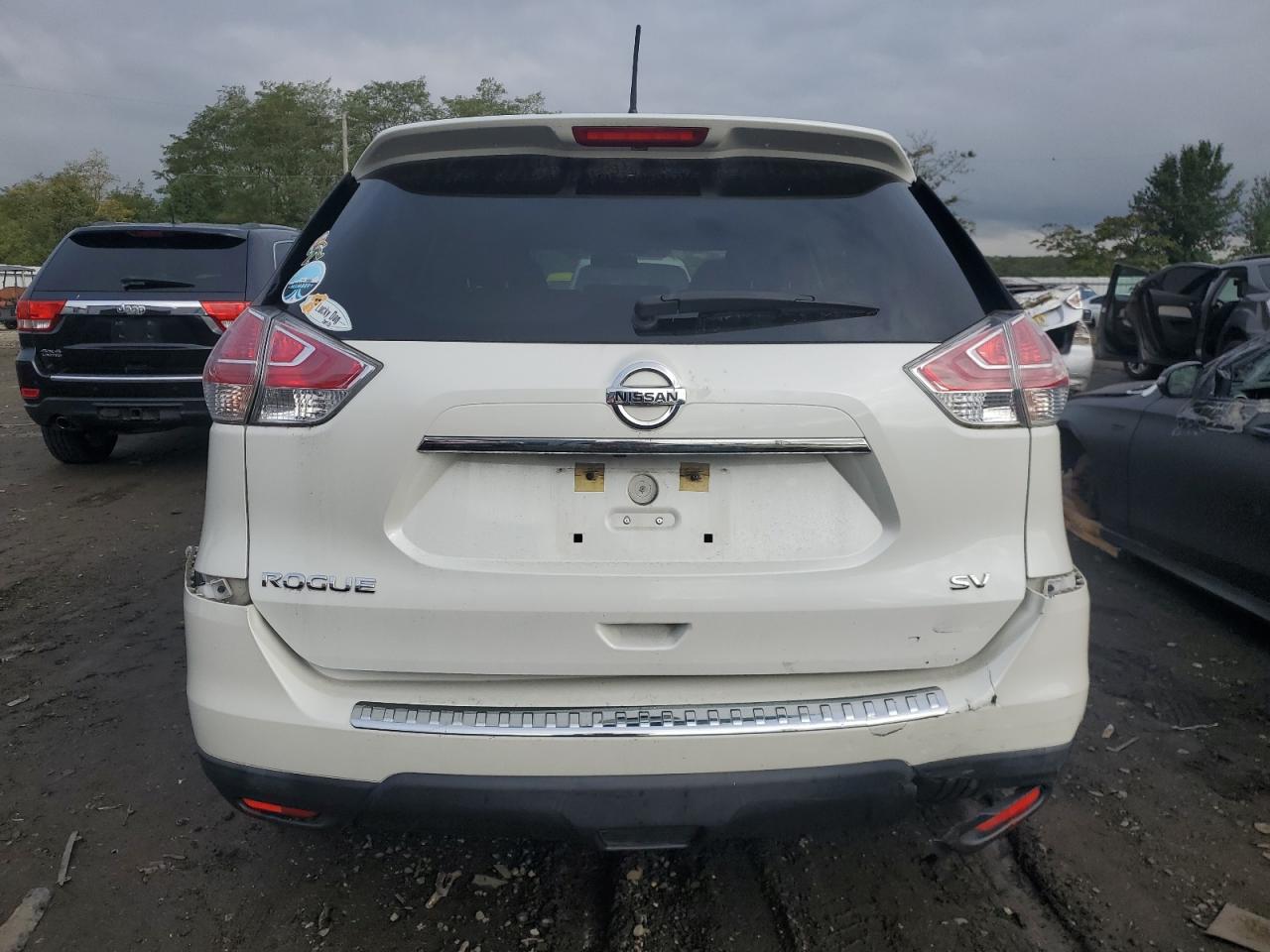 2016 Nissan Rogue S VIN: KNMAT2MT3GP643696 Lot: 71830334