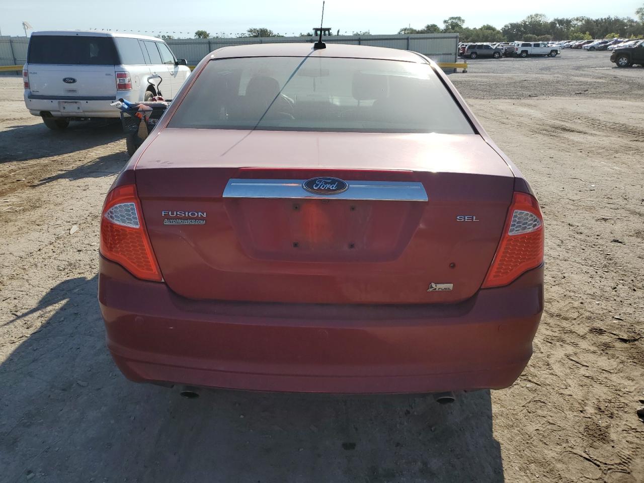 2010 Ford Fusion - Image 6