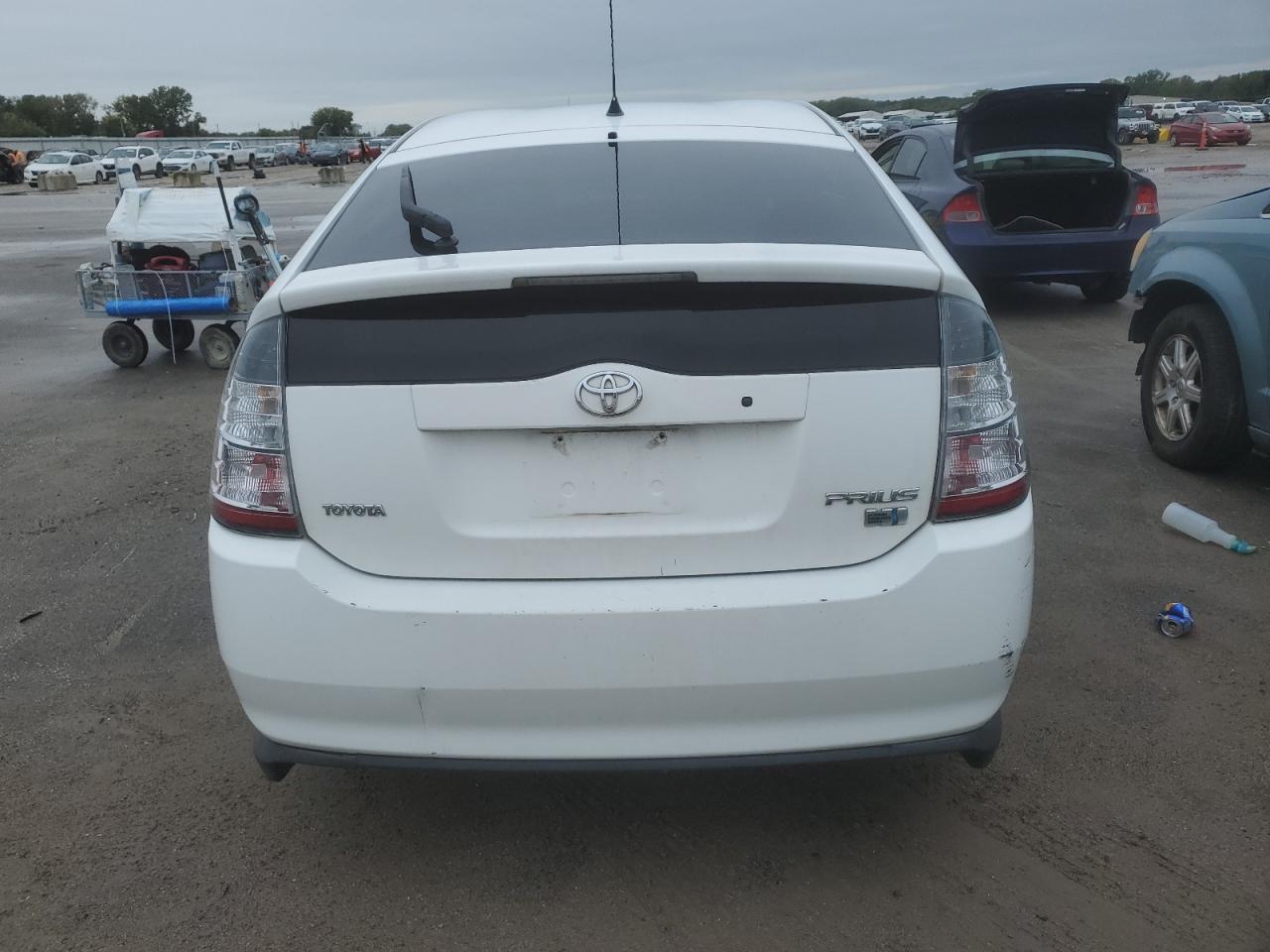 JTDKB20U440035728 2004 Toyota Prius