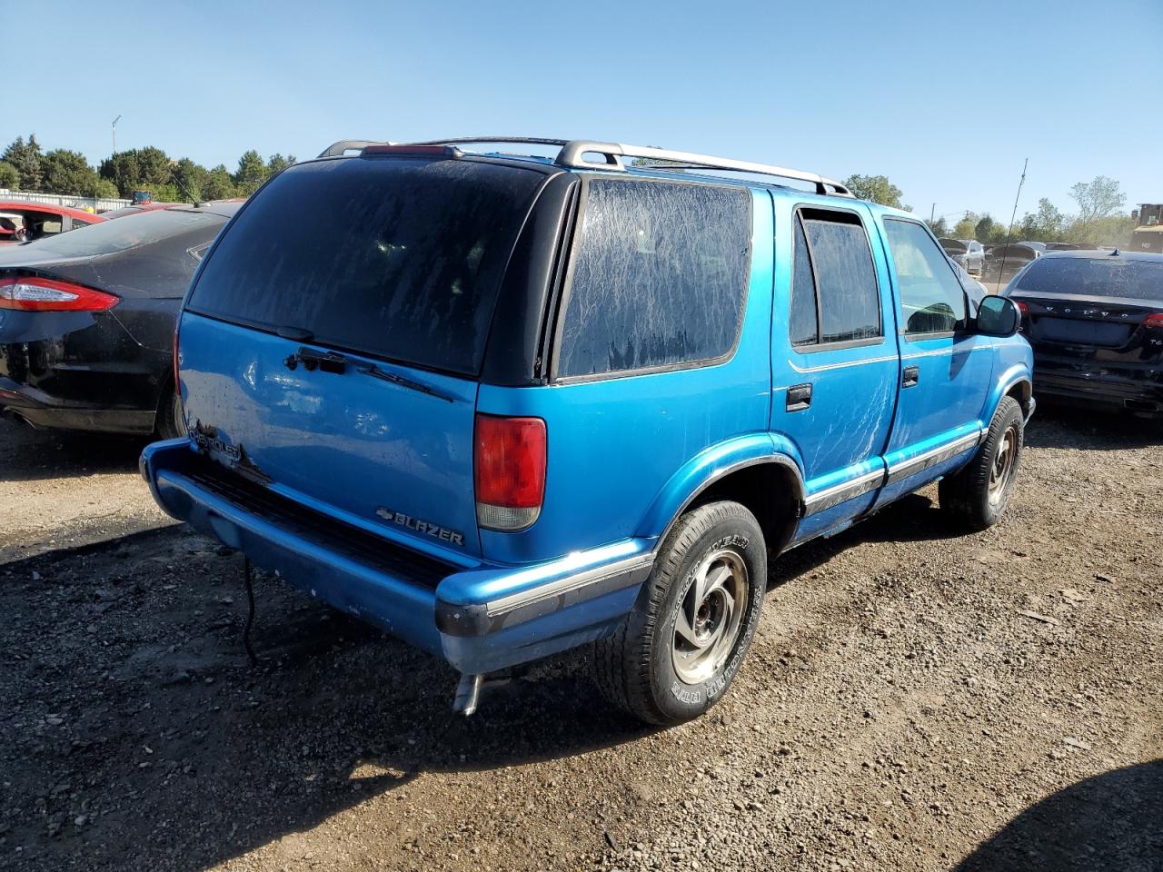 1995 Chevrolet Blazer - Image 3