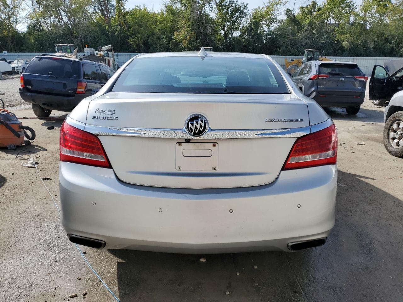 2015 Buick Lacrosse VIN: 1G4GB5G38FF245054 Lot: 70686224