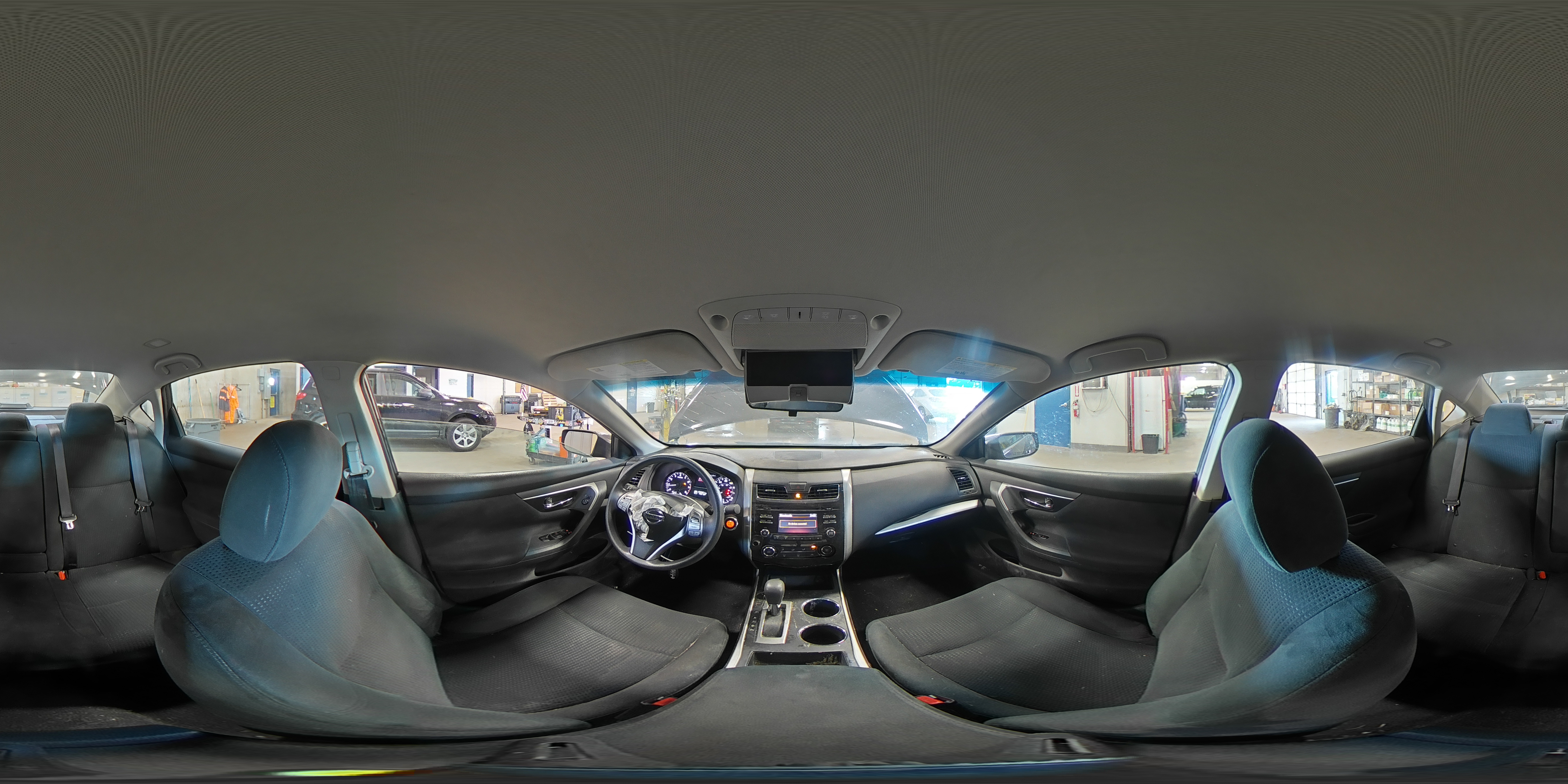 2015 Nissan Altima - Image 13