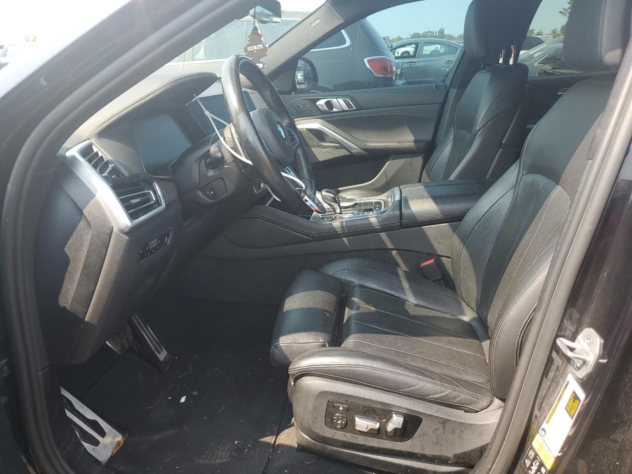 2021 BMW X6 M50I VIN: 5UXCY8C04M9E36899 Lot: 68819334