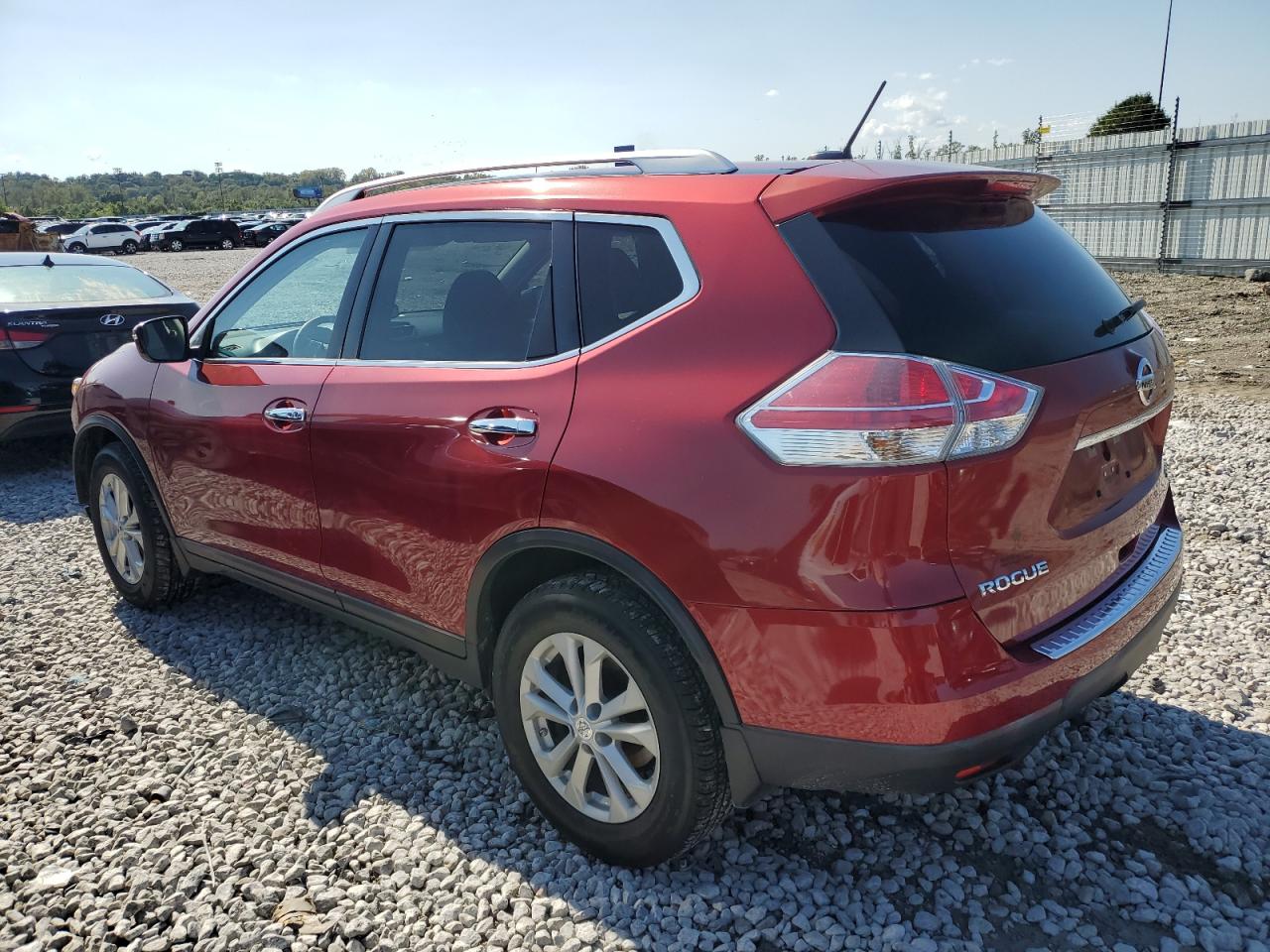 KNMAT2MV9GP598443 2016 NISSAN ROGUE - Image 2