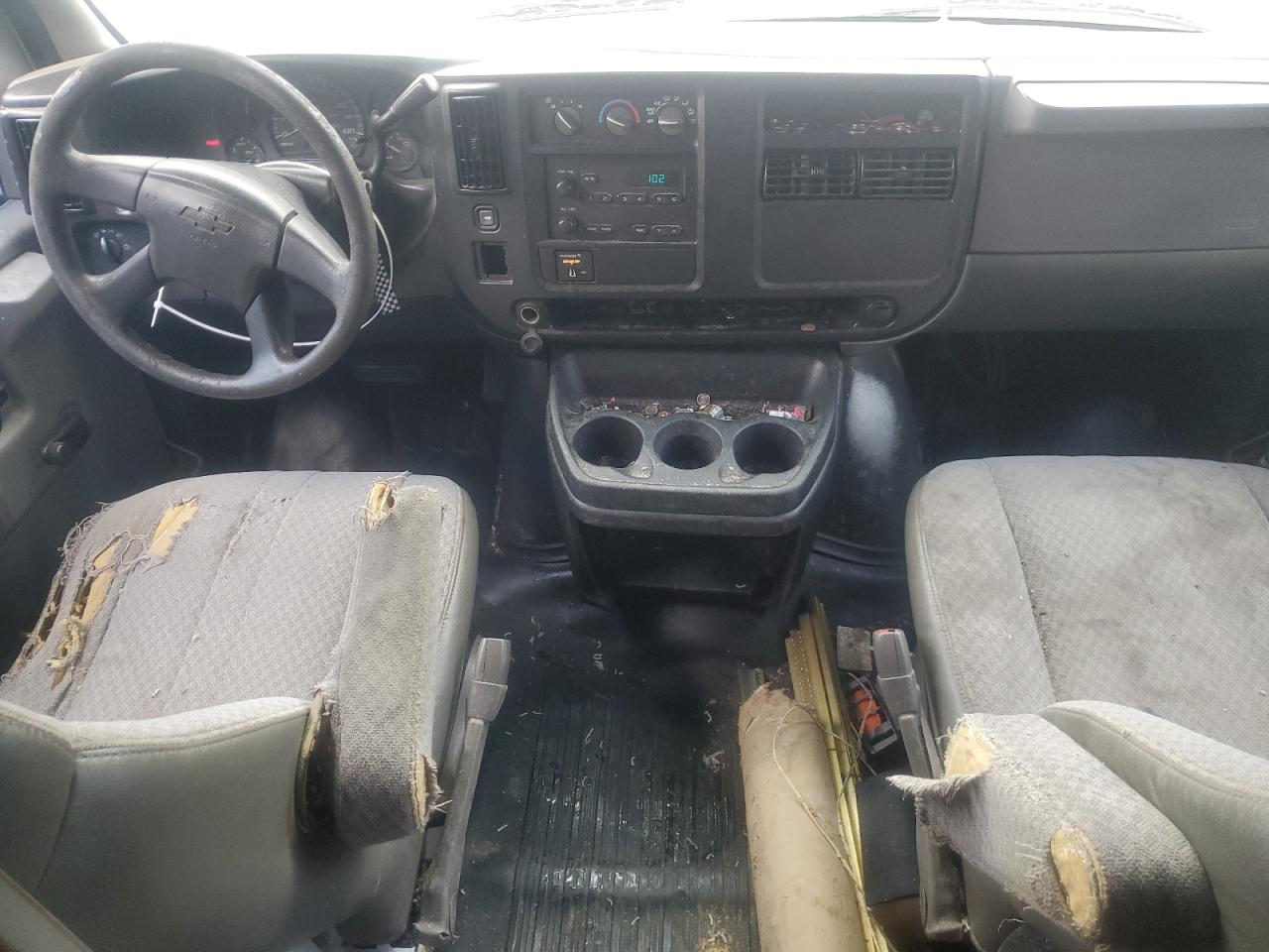 1GCGG25U831126705 2003 Chevrolet Express G2500