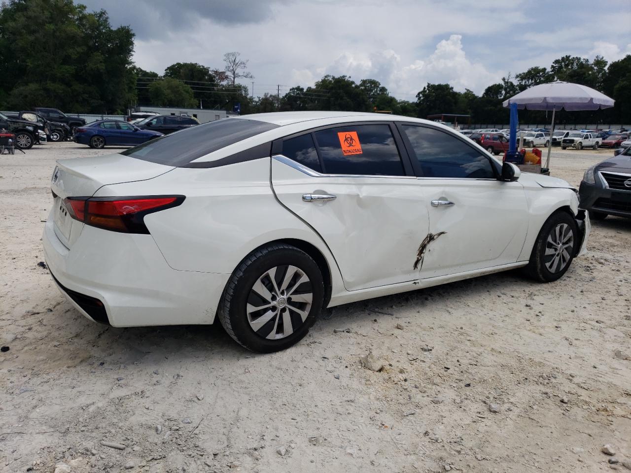 2021 Nissan Altima - Image 3