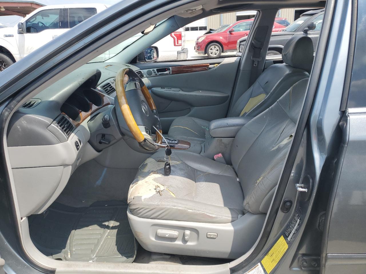 2005 Lexus Es 330 VIN: JTHBA30G755134159 Lot: 70336554