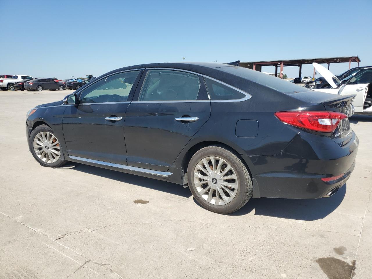 2015 Hyundai Sonata - Image 2