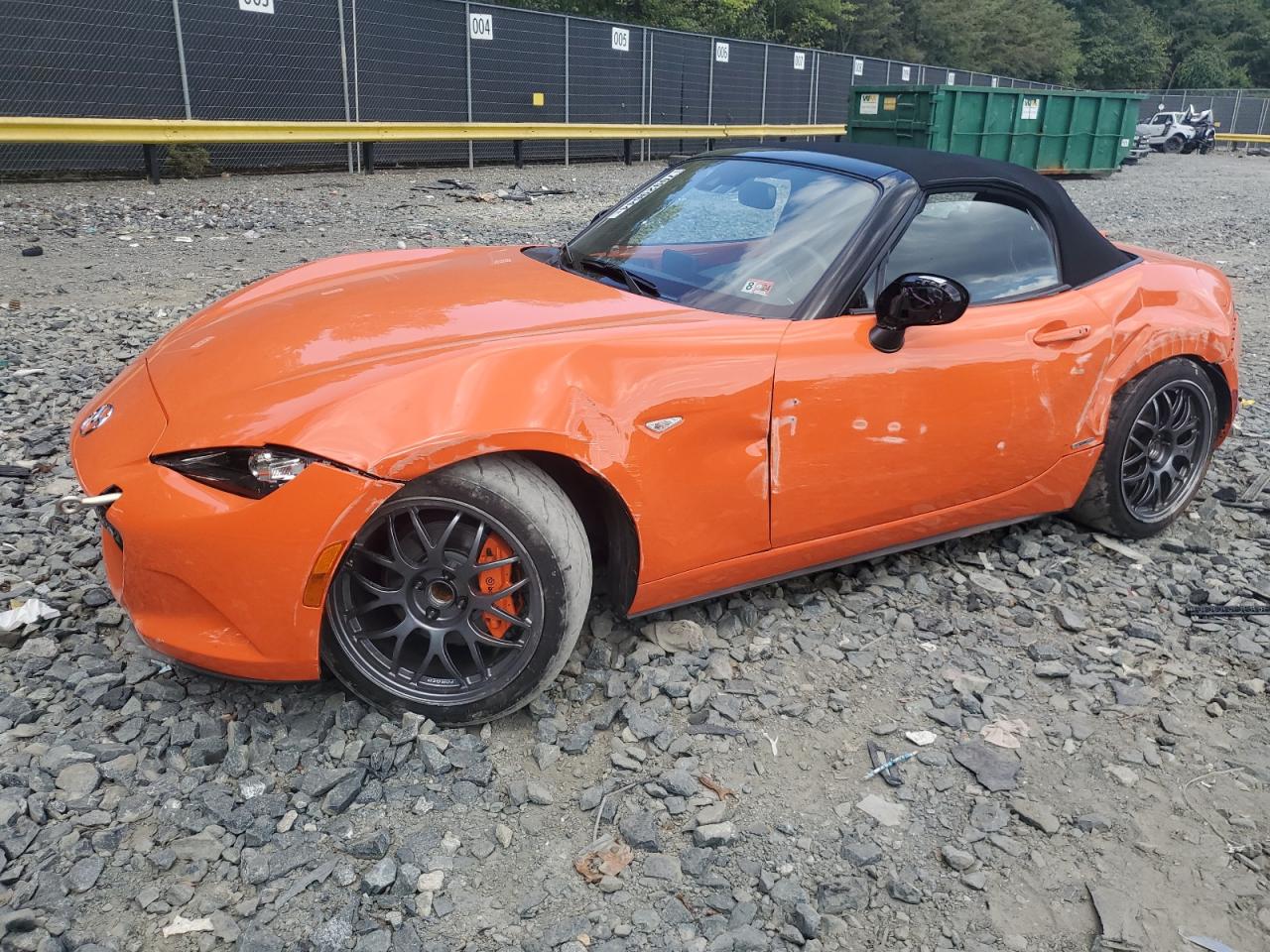 JM1NDAA71K0400194 2019 MAZDA MX-5 - Image 1