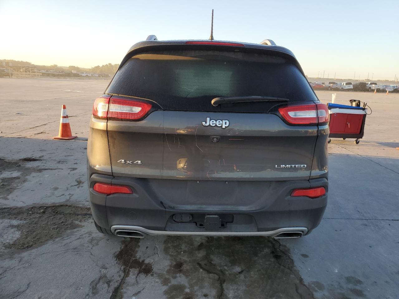 2015 Jeep Cherokee Limited VIN: 1C4PJMDSXFW510313 Lot: 73312704