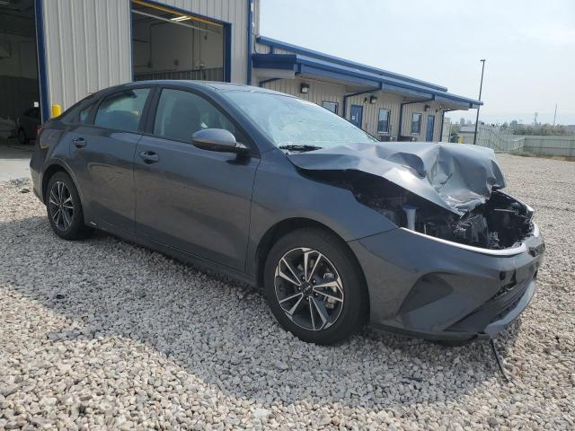 3KPF24AD9RE767332 Kia Forte LX 4