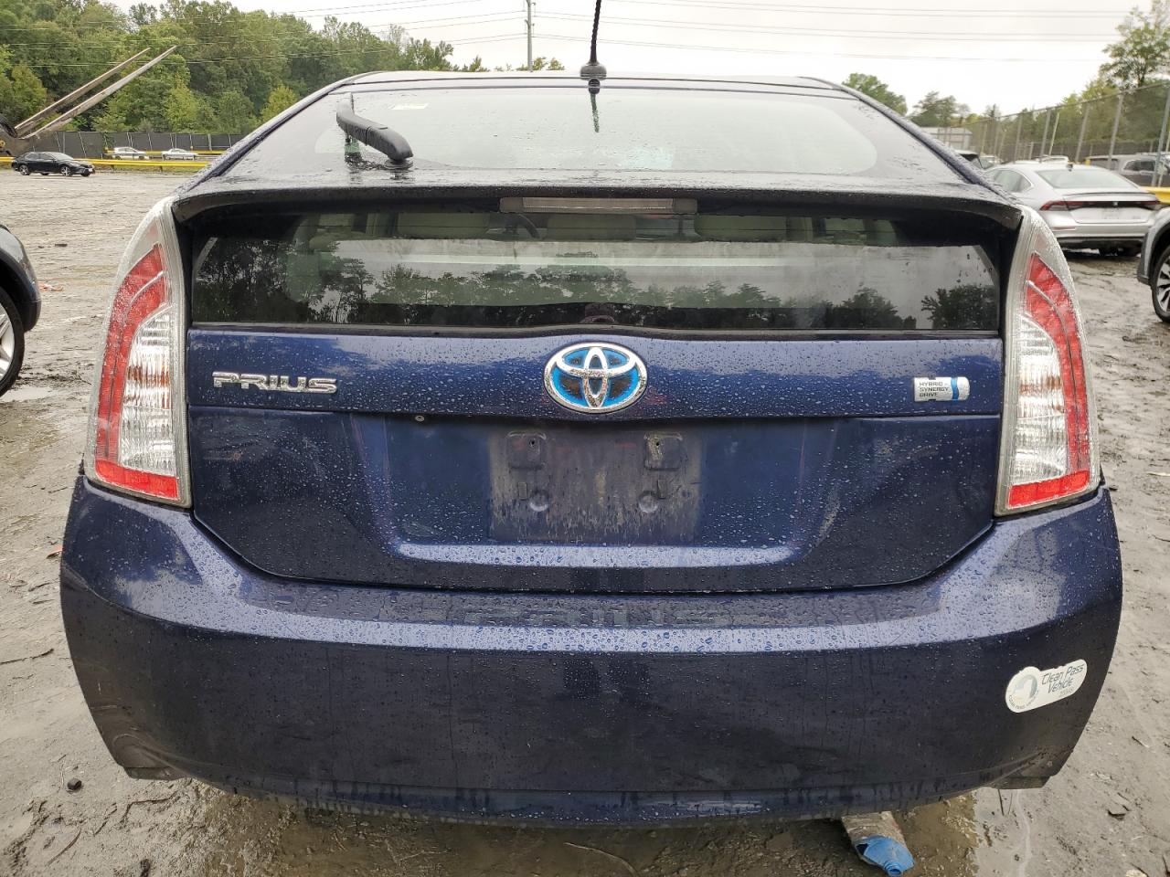 2013 Toyota Prius - Image 6