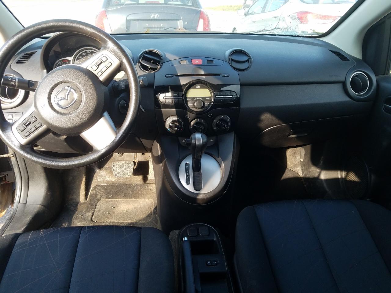 JM1DE1HY4B0106795 2011 Mazda Mazda2