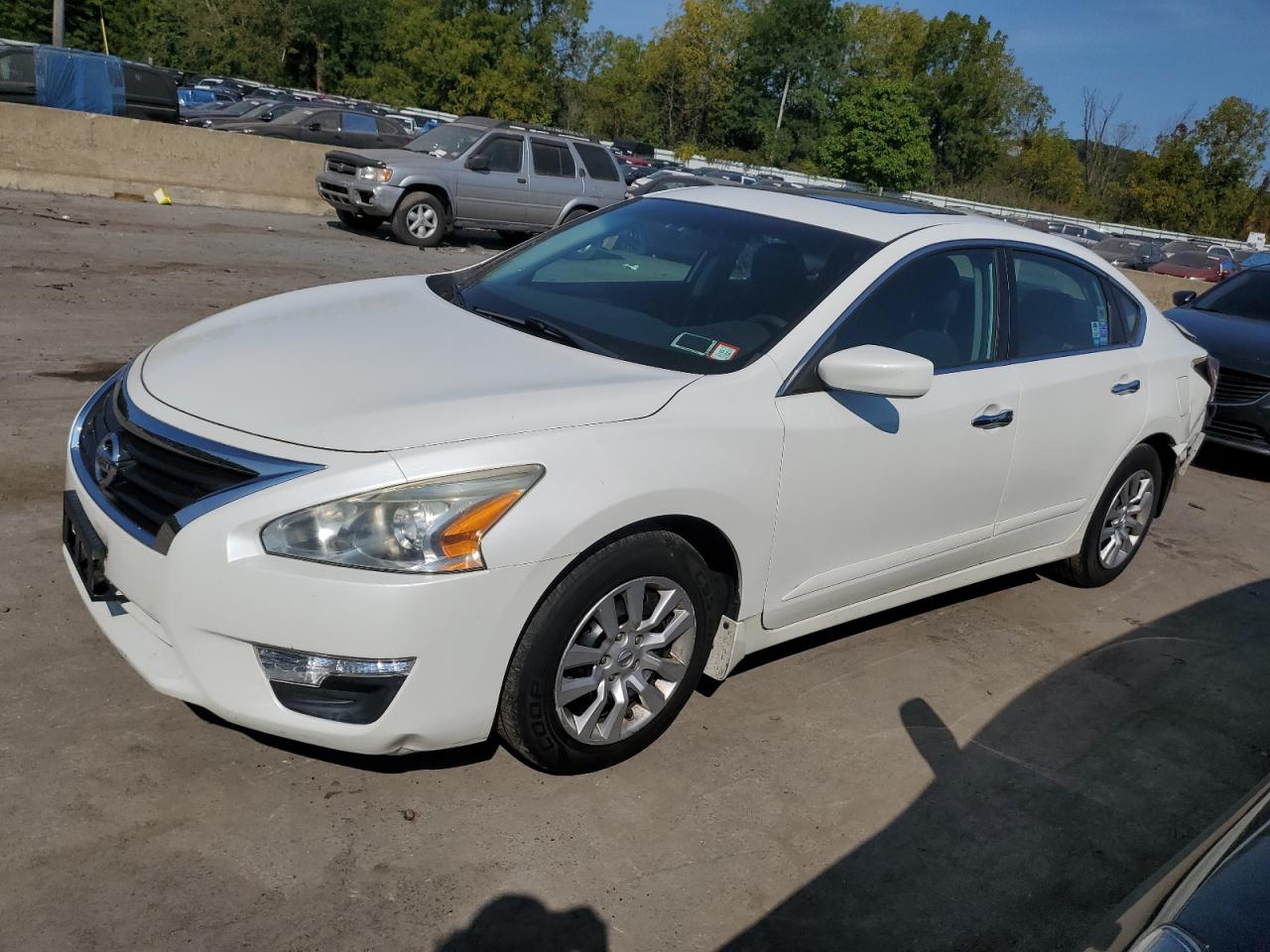 1N4AL3AP9FN400701 2015 NISSAN ALTIMA - Image 1