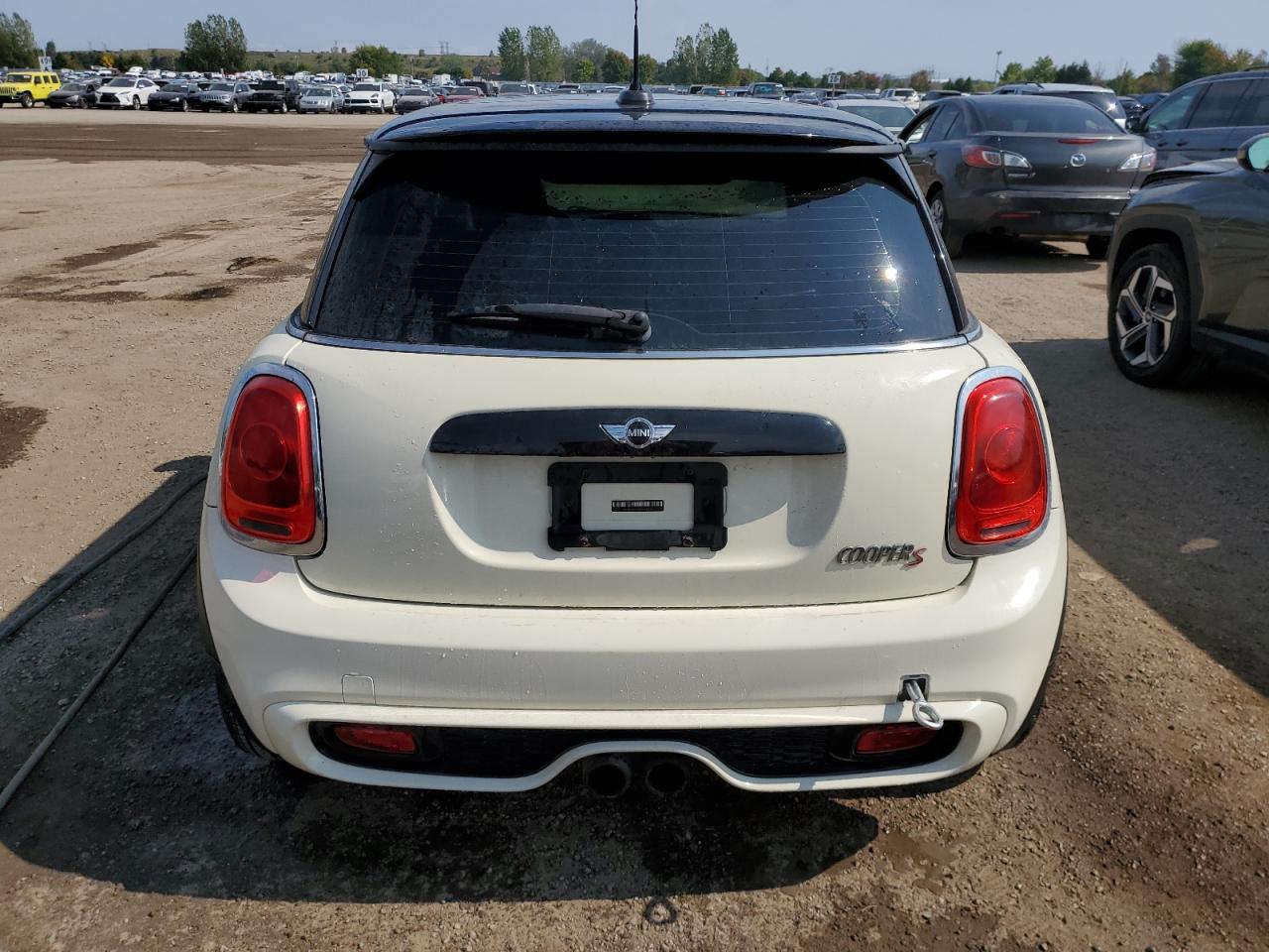 WMWXP7C55F2A37519 2015 Mini Cooper S