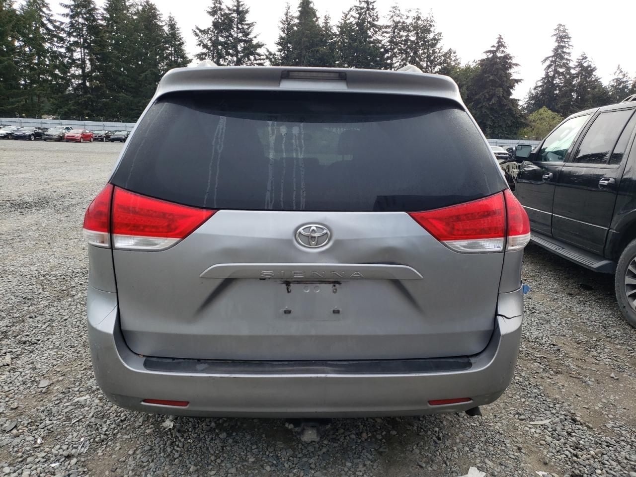 2014 Toyota Sienna Le VIN: 5TDKK3DC0ES406180 Lot: 71461724