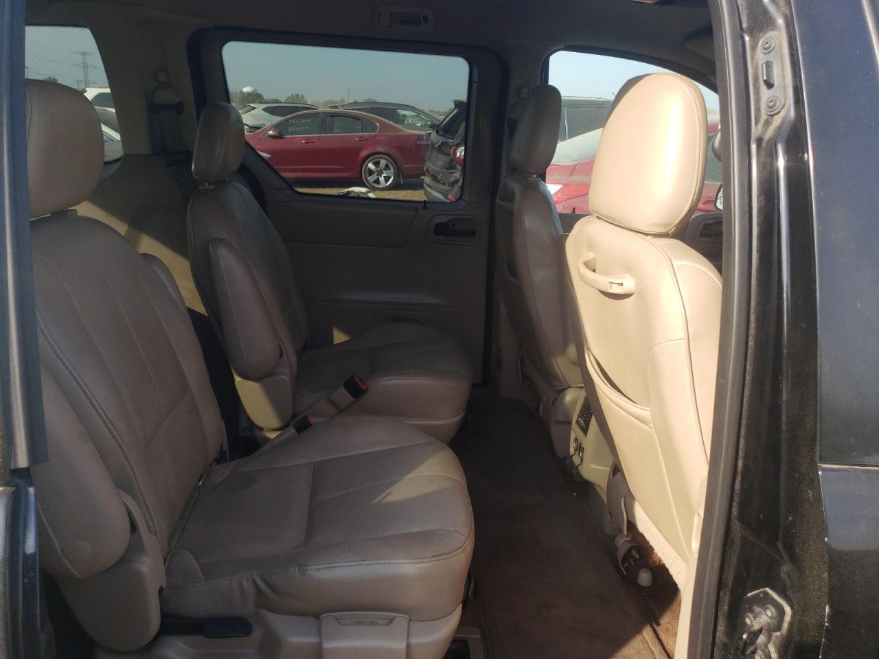 2003 Ford Windstar - Image 11