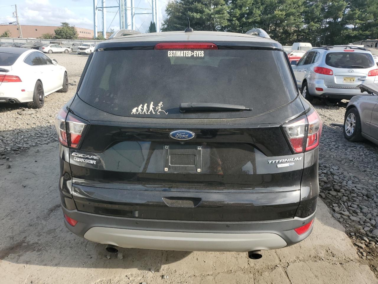 1FMCU9JD7HUC86677 2017 Ford Escape Titanium