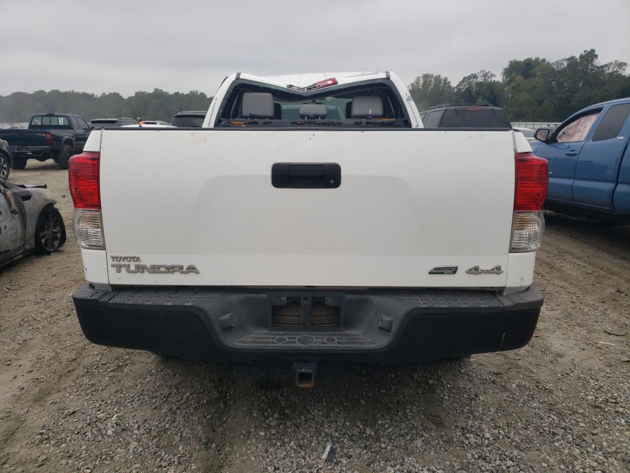 5TFUW5F10AX136019 2010 Toyota Tundra Double Cab Sr5