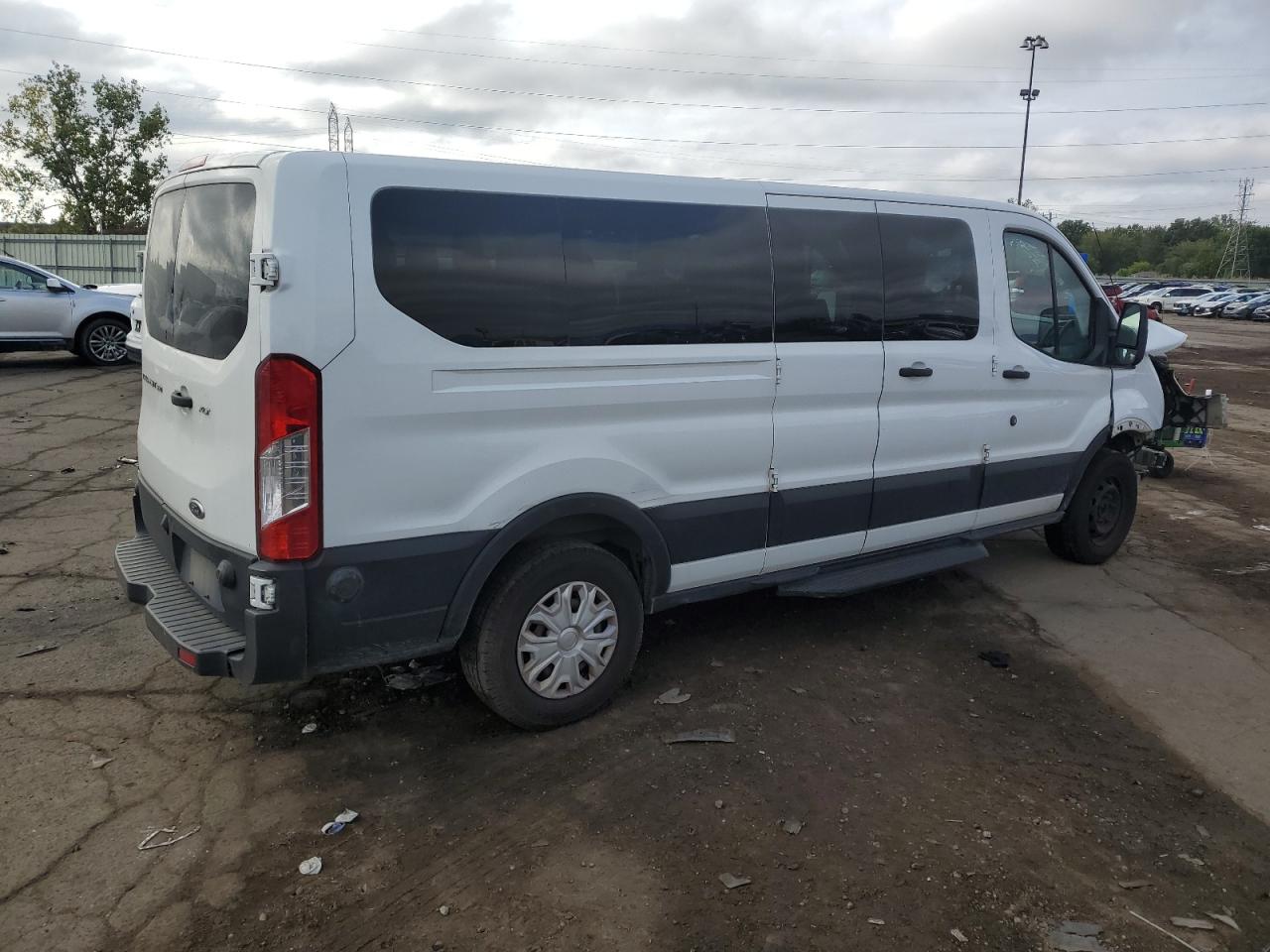 VIN 1FBZX2ZM5KKA47069 2019 FORD TRANSIT no.3