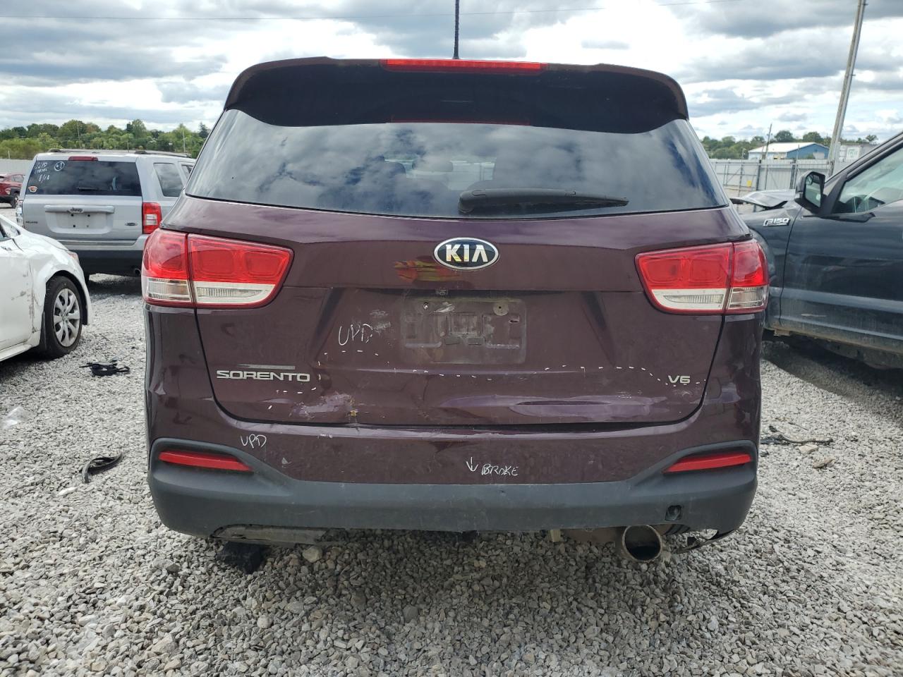 5XYPGDA54GG139693 2016 Kia Sorento Lx