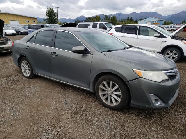  TOYOTA CAMRY 2012 Зелений