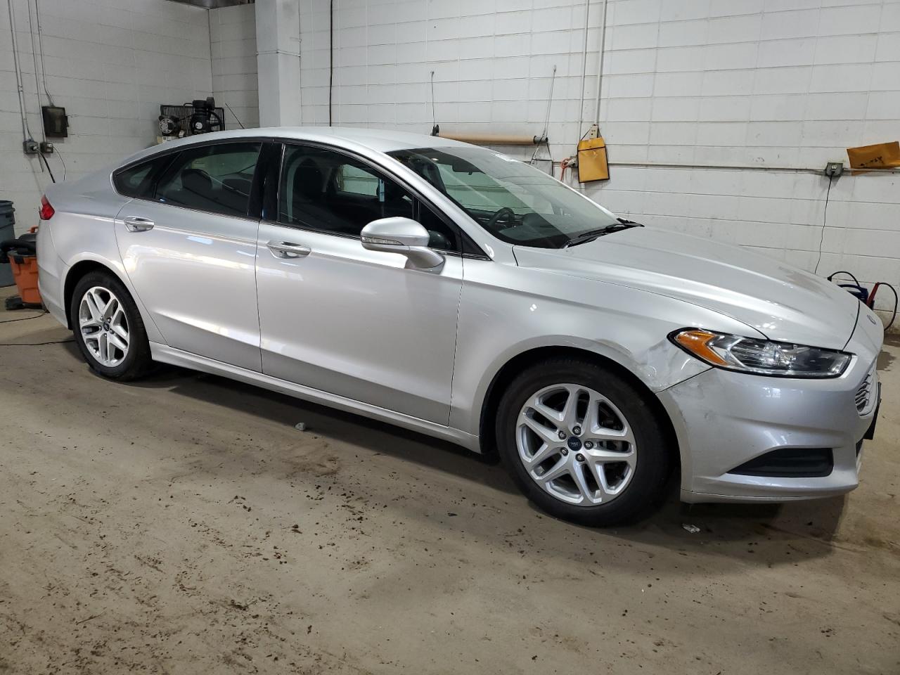 2015 Ford Fusion - Image 4