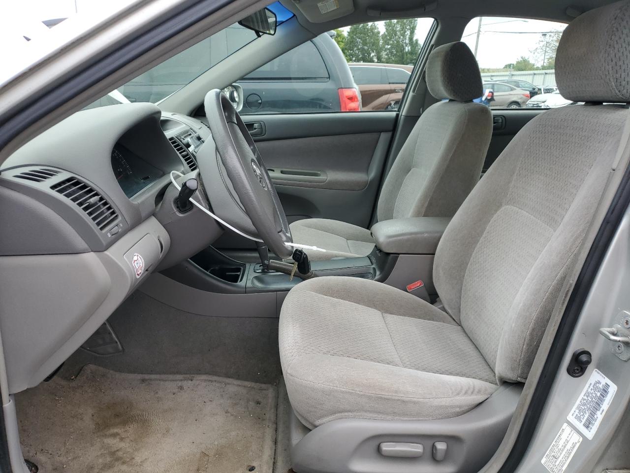 2003 Toyota Camry Le VIN: 4T1BE32K43U678432 Lot: 73169924